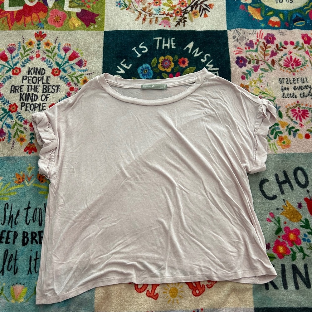 Light Pink Tresics T-Shirt - Size L